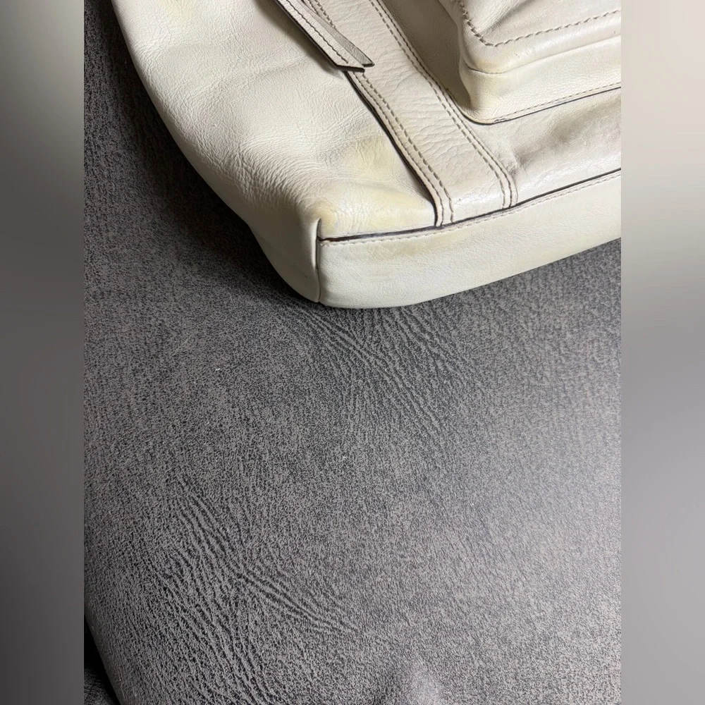 Coach Legacy 65th Anniversary Gigi Tote White Leather Shoulder Bag | 10650 - Picture 14 of 16